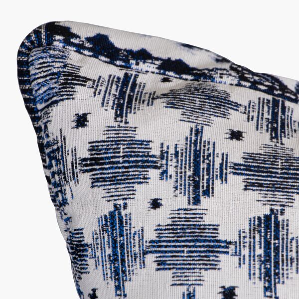 00107150.3 Cojín Liz Tadao Patch - vista adicional 1