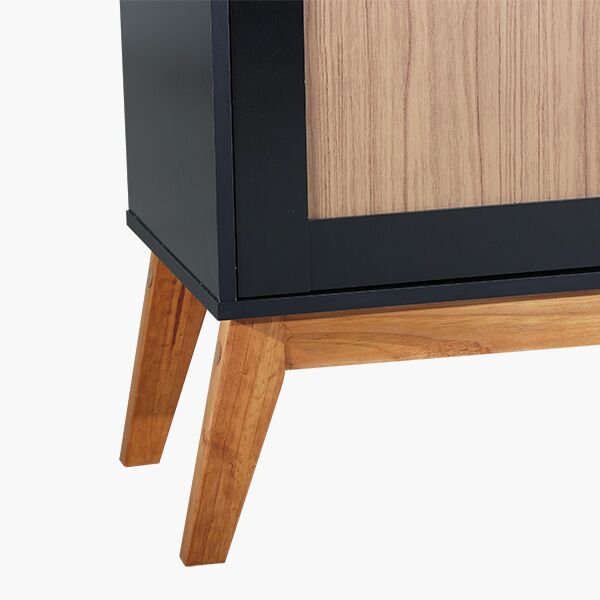 Esmeralda Negro Detalle 1