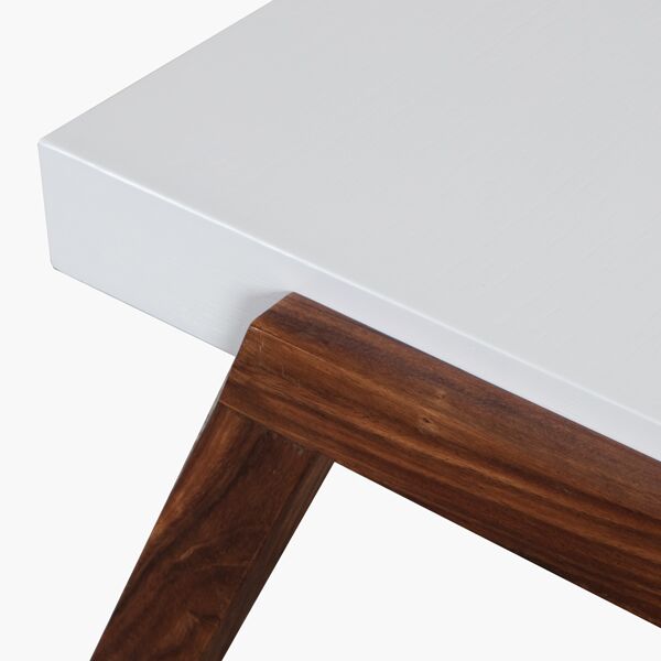 Mesa Central Qatar Blanco B - detalle