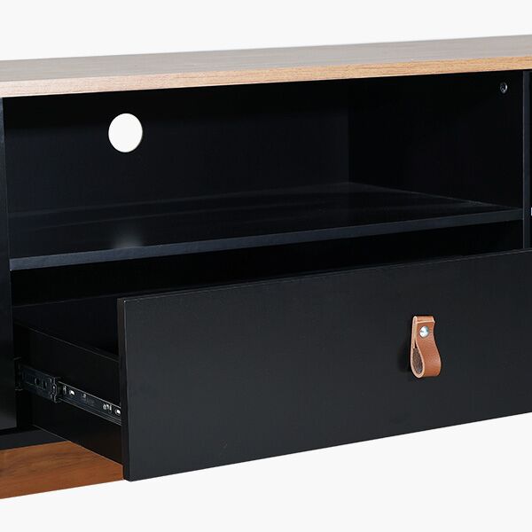 Esmeralda Negro Detalle 2