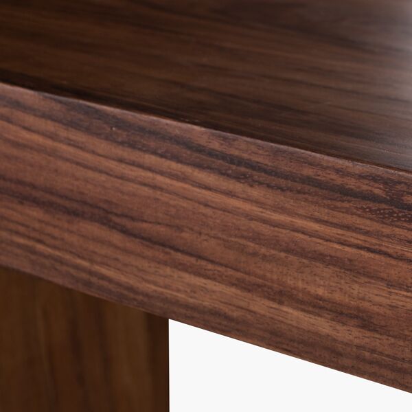 Consoleta Fine Parota