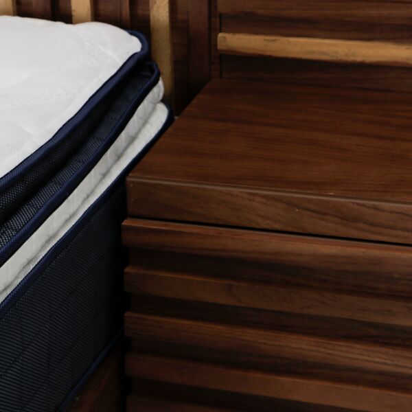 Buró Noruega Parota Detalle