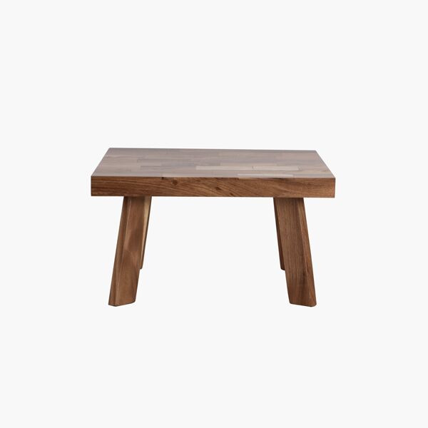 Mesa Central Dumai Parota