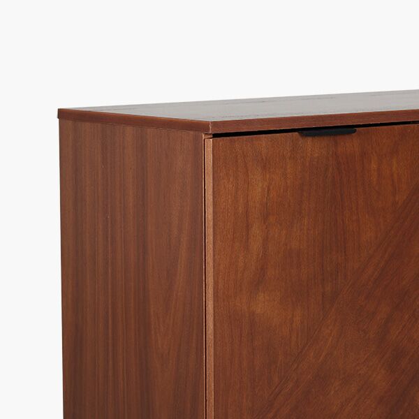 Kaley Porta TV Detalle 6