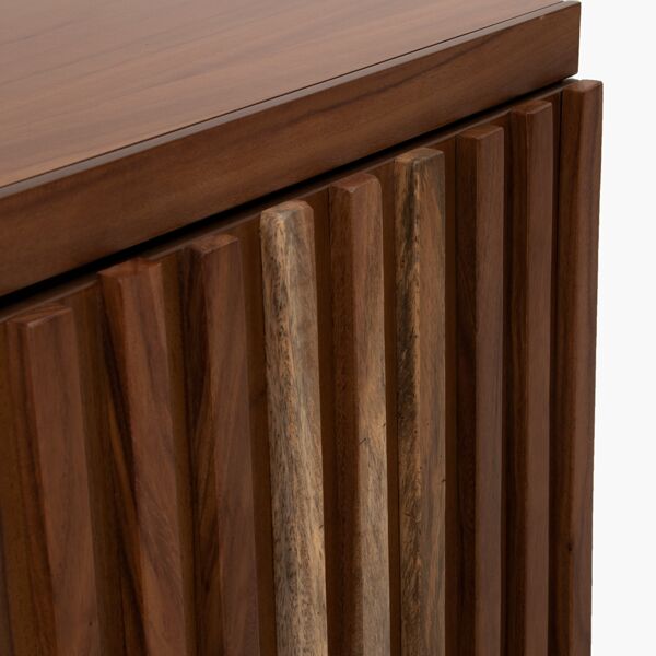 Cómoda Noruega Parota C - detalle