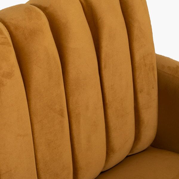 Sillon Ocasional Terciopelo Gajos Mostaza Liverpool gajos mostaza