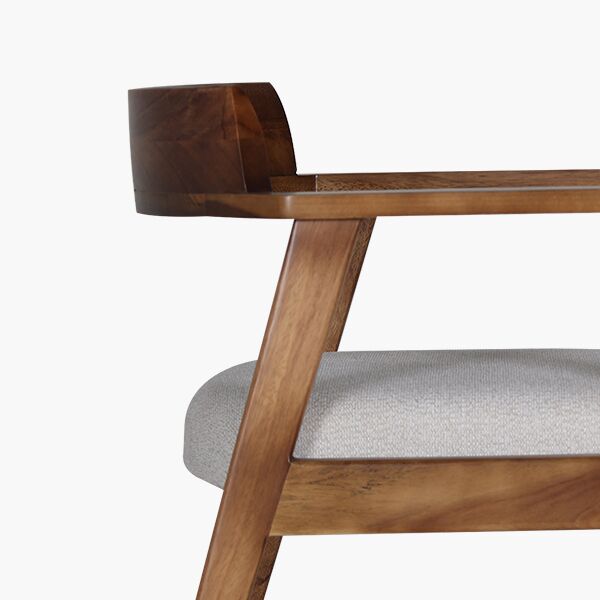 Omega Detalle 3 Silla Omega Parota - detalle 2