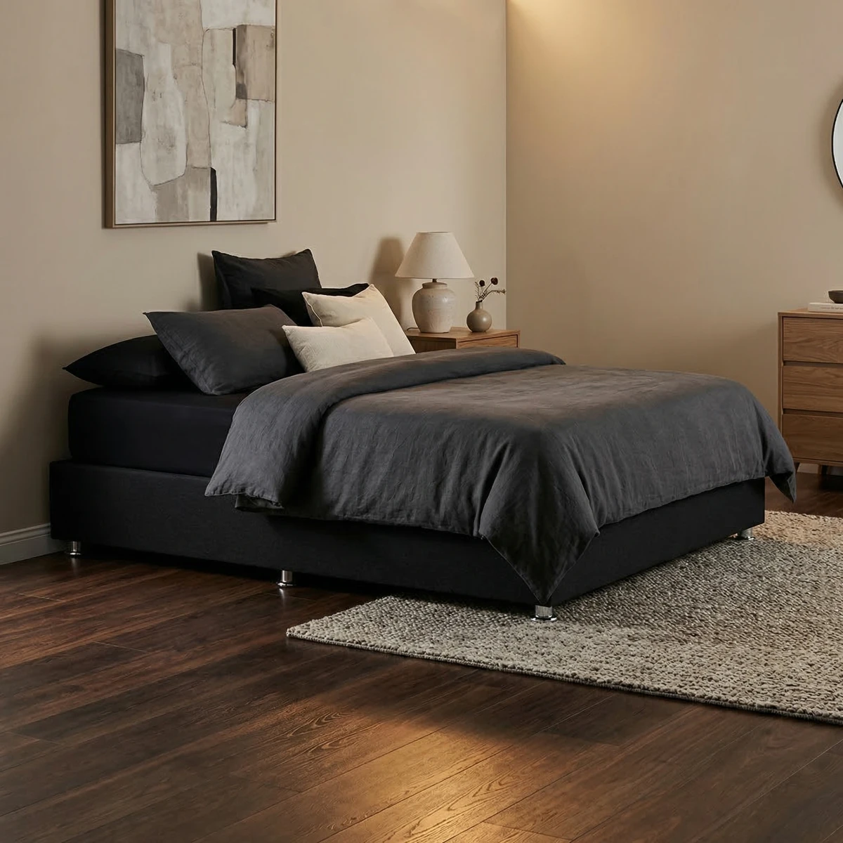 31551-Base-Queen-Size-Verona-Tapizada-en-Negro-ambientada-03 Base Queen Size Verona Tapizada en Negro - foto ambientada