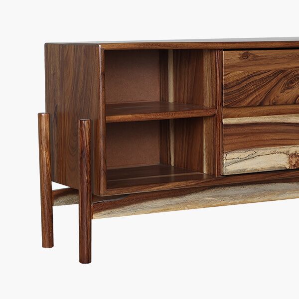 Essence Detalle 2 Mesa para TV Essense - detalle 2